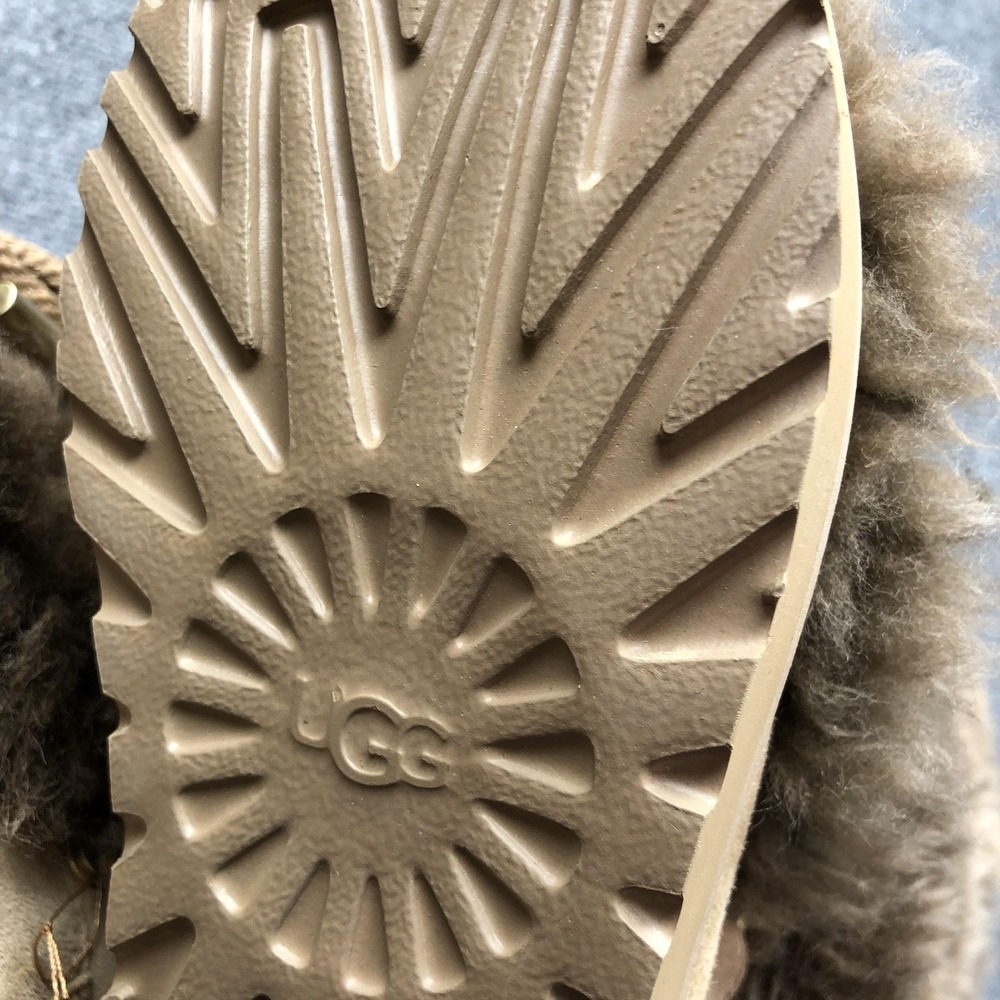 Y2K UGG Classic Posh Short Fur Pull-on Boots Beachwood Long Sheepskin Size 9 - Picture 9 of 13